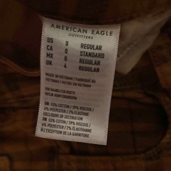 Gently used American eagle pants in size 0 regular - Picture 2 of 2